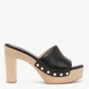 Stuart Weitzman Black Leather Clog Sandals Size 7.5B